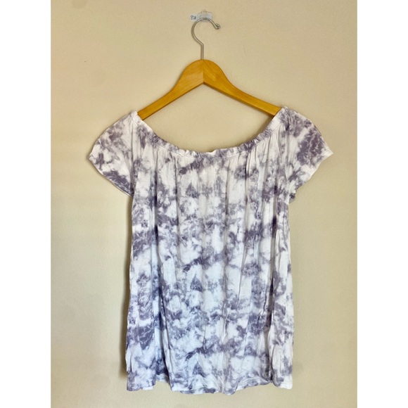 Short sleeve off the shoulder - Picture 2 of 4